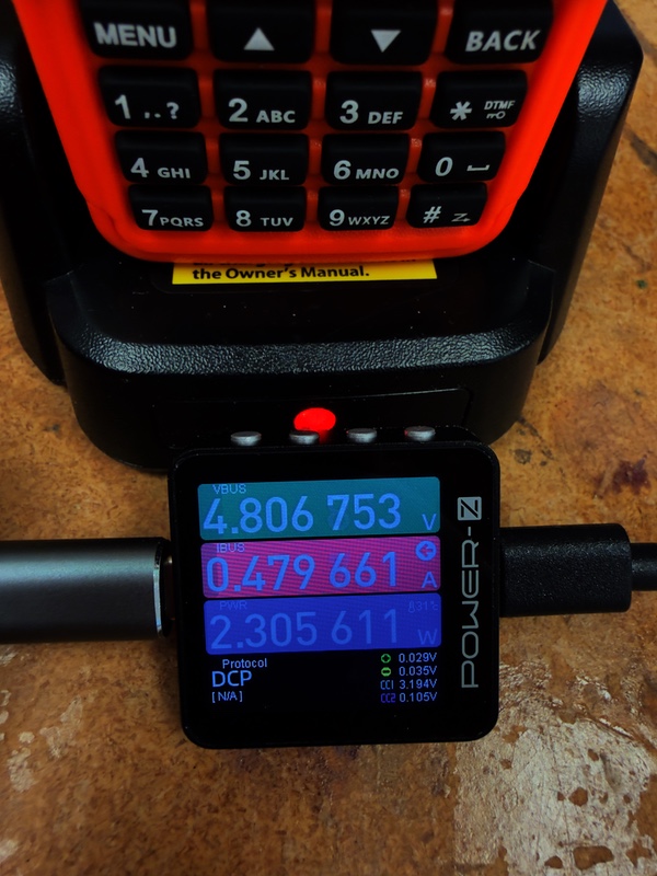 Power meter showing 5 volt .5 amp current draw charging the H9 in the cradle